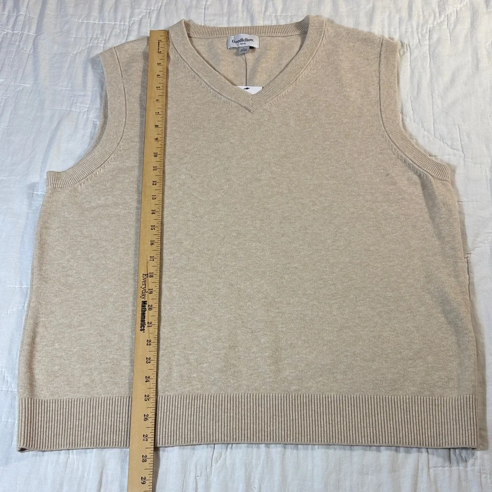 Men's Goodfellow‎ & Co Oatmeal Tan V-Neck Knit Sweater Vest Size L NWT